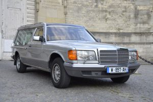 04-corbillard-mercedes-280SE-W126-ancien-vintage-a-louer